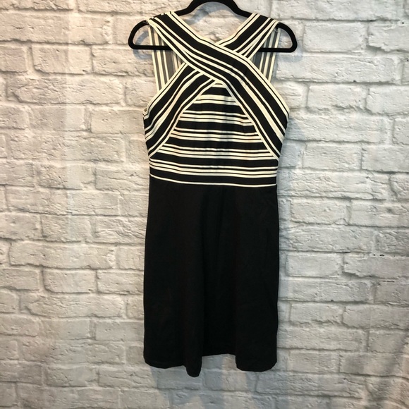 NWT Anthro Maeve Crosswise Flare Black & White Dress US 12 - Picture 5 of 16